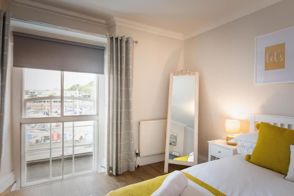 Blue Skies Apartment - Harbour Views トーキー エクステリア 写真